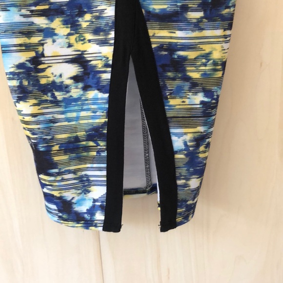 Material Girl Printed Dress - Picture 3 of 6